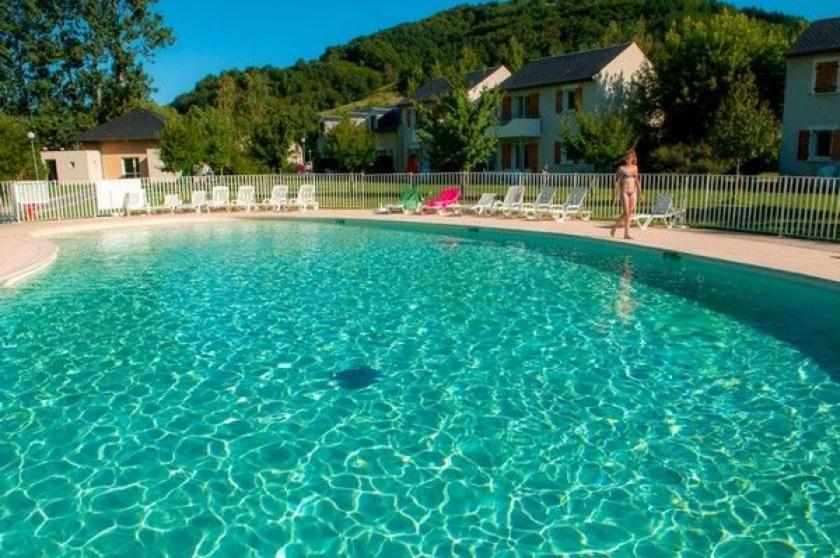 T3 La Savane Saint Geniez D'Olt 2 Piscines Chauffees Dans Une Charmante Residence De Vacances Eksteriør billede
